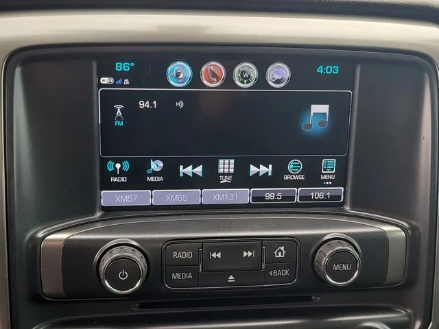 Used 2018 White Chevrolet LT image 24