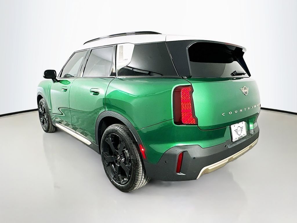 Used 2026 Green MINI Signature Plus image 7