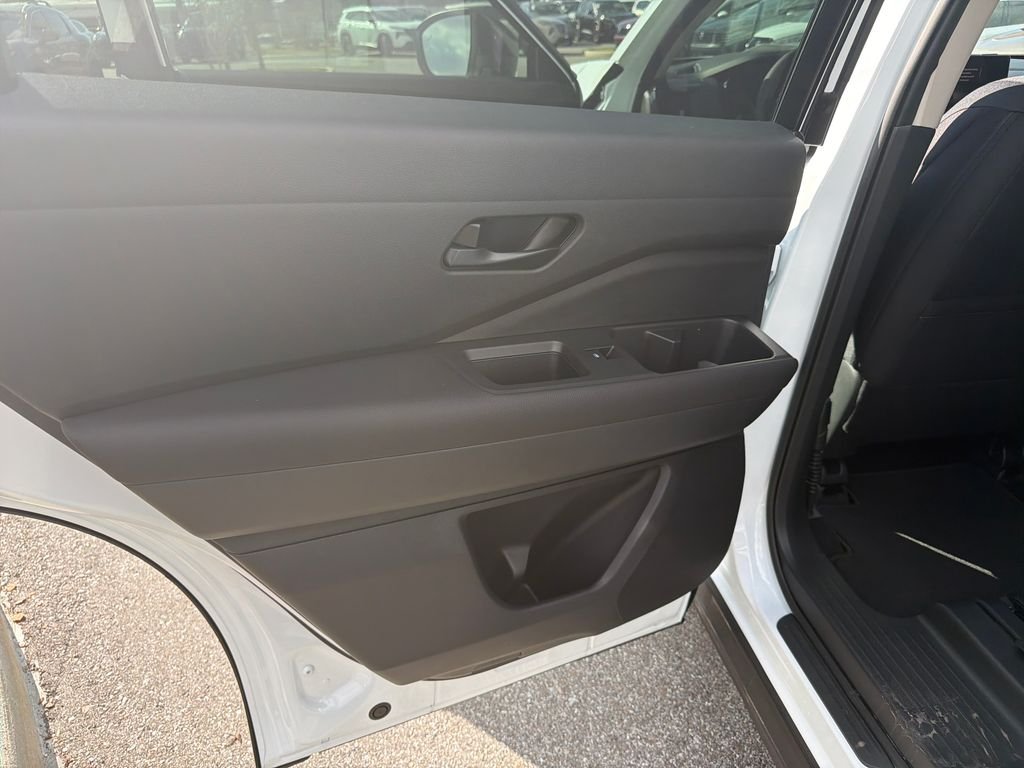 New 2026 Nissan Pathfinder SV 4D Sport Utility