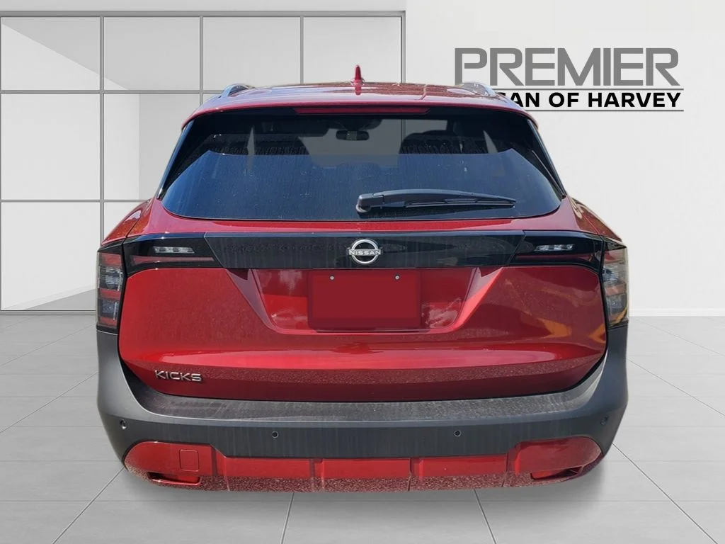 Used 2026 Scarlet Nissan SV image 5