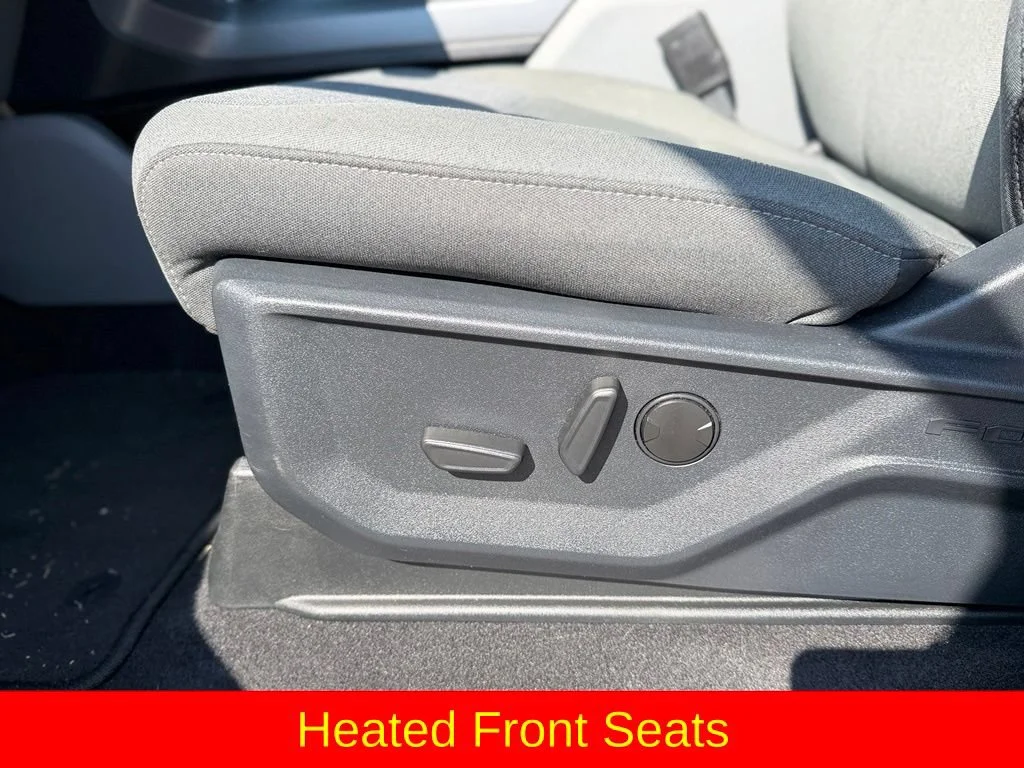 Used 2024 Gray Ford XLT image 28