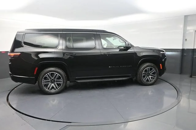 New 2026 High Gloss Black Exterior Paint Jeep  image 10