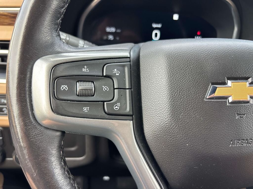 Used 2023 Beige Chevrolet Premier image 27