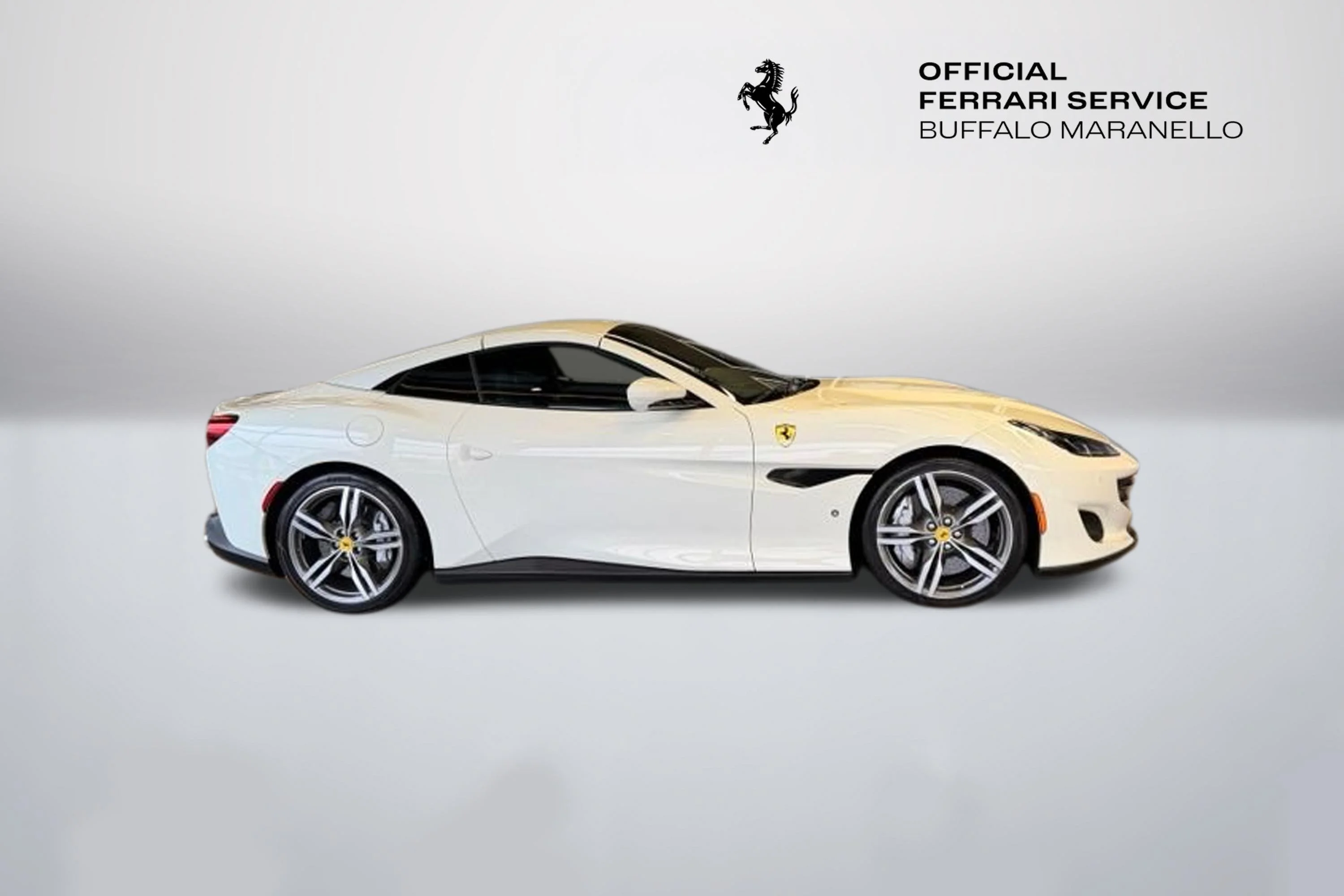 Certified Used 2019 Bianco Avus Ferrari Base image 9