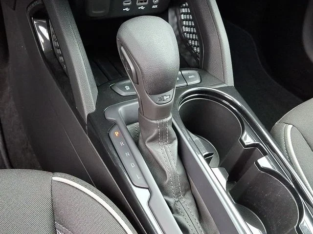 Used 2023 White Chevrolet LT image 15