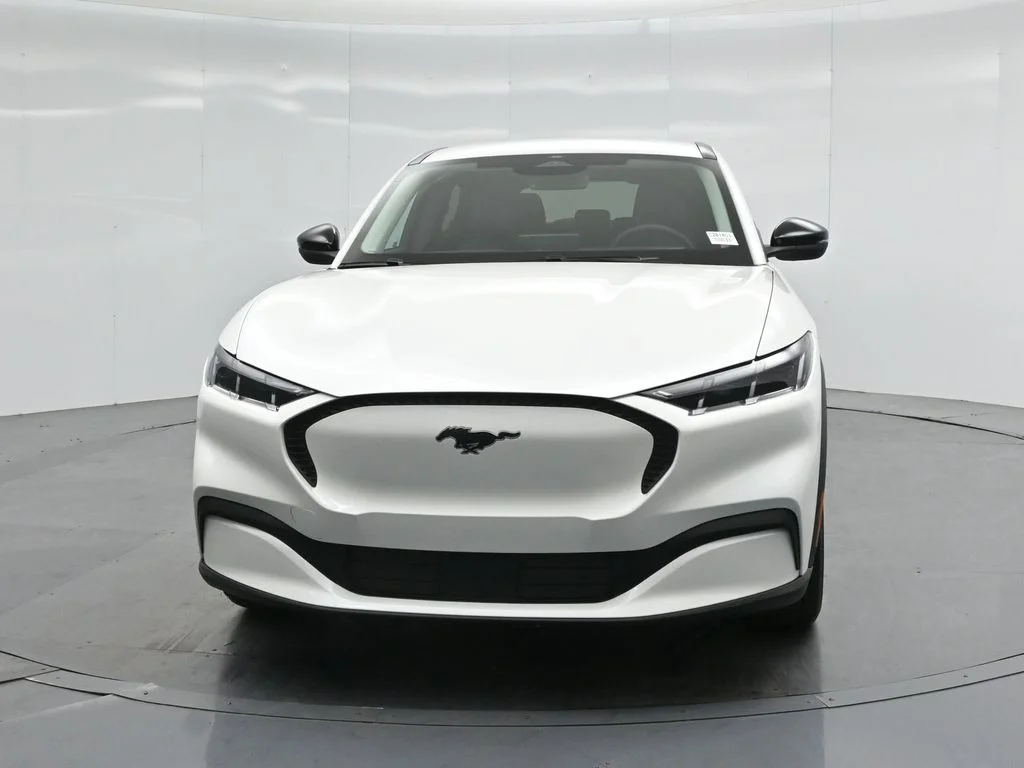 New 2026 Star White Metallic Tri-coat Ford Select image 51
