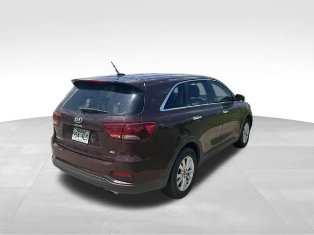 Used 2020 Purple Kia LX image 3
