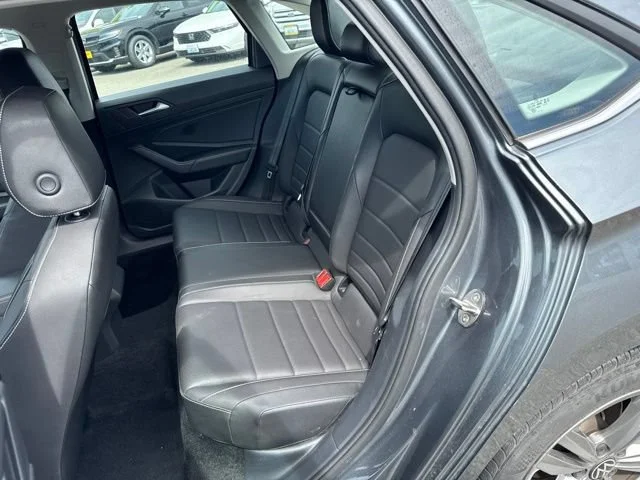 Used 2024 Platinum Gray Metallic Volkswagen SE image 14