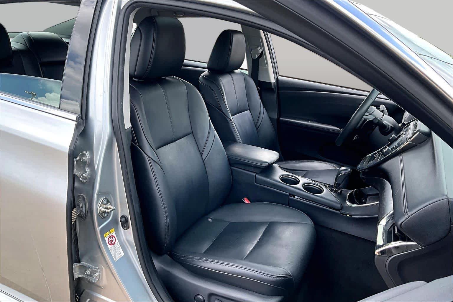 Used 2017 Celestial Silver Metallic Toyota Limited image 9