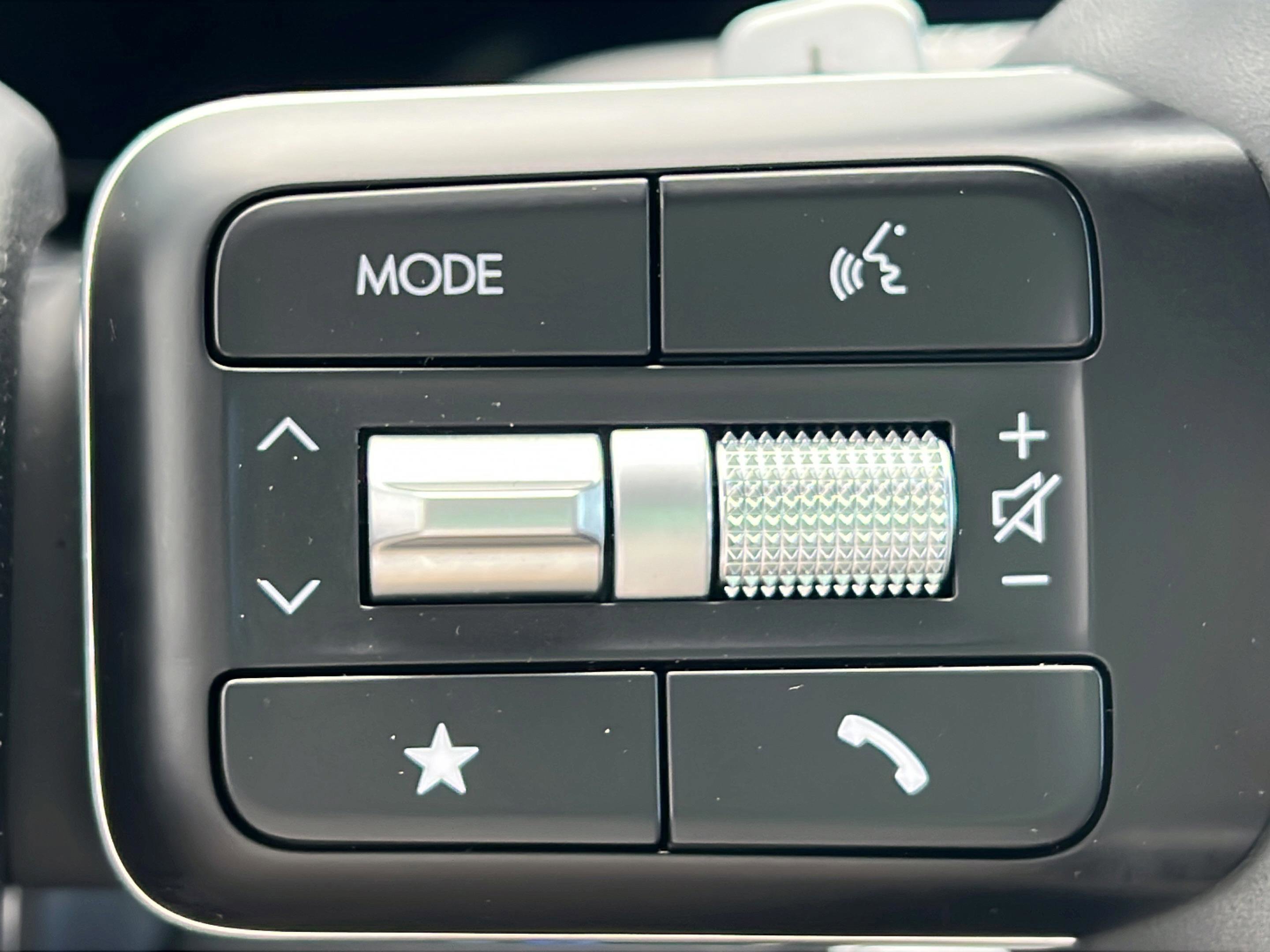2025 Hyundai Santa Fe SEL - Photo 19