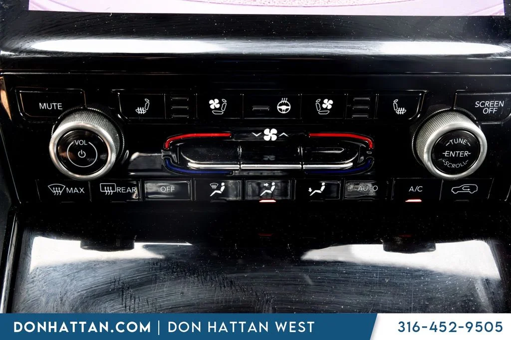 Used 2023 Gray Jeep Overland 4xe image 8