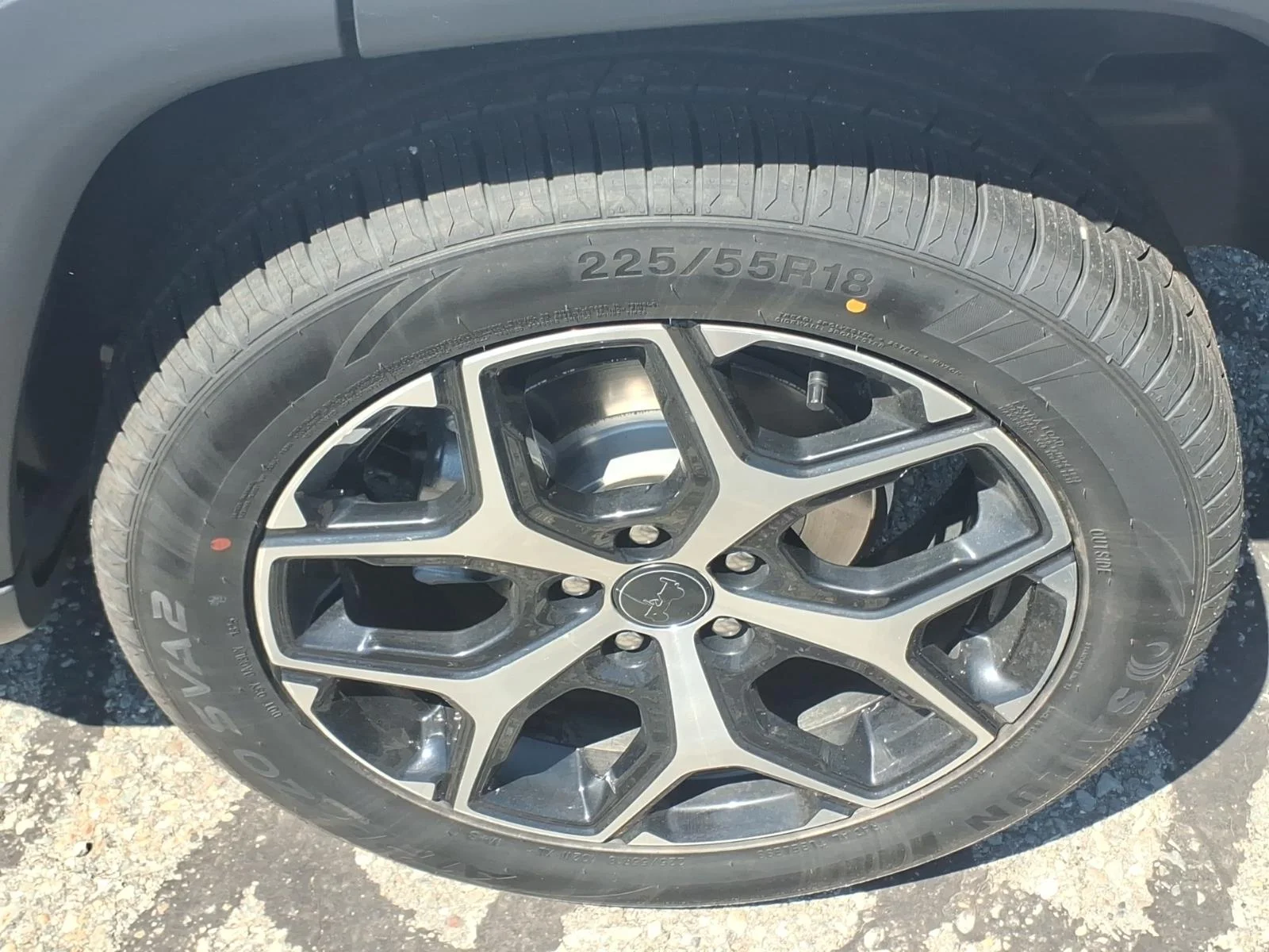 Used 2025 Silver Jeep Limited image 7