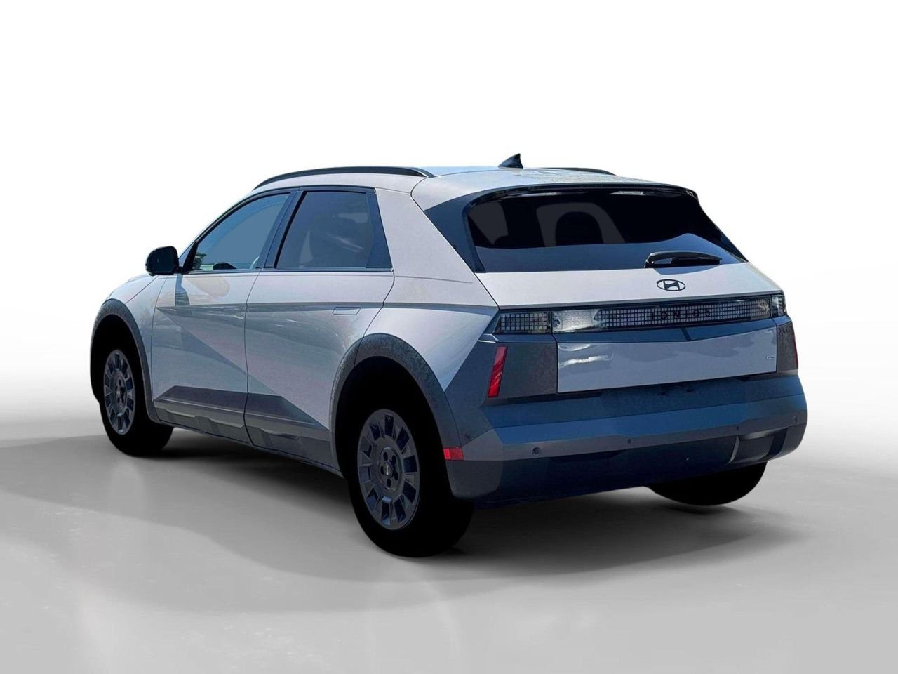 New 2026 Cyber Gray Hyundai XRT image 24
