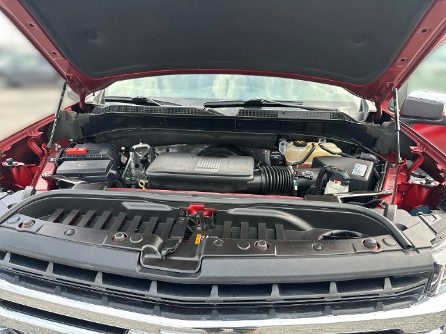 Used 2021 Red Chevrolet LT image 26
