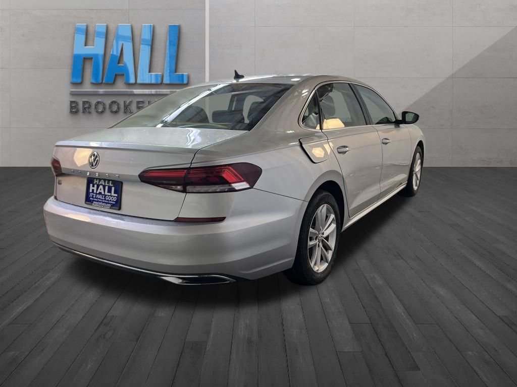 Certified Used 2020 Silver Volkswagen 2.0T SE image 6
