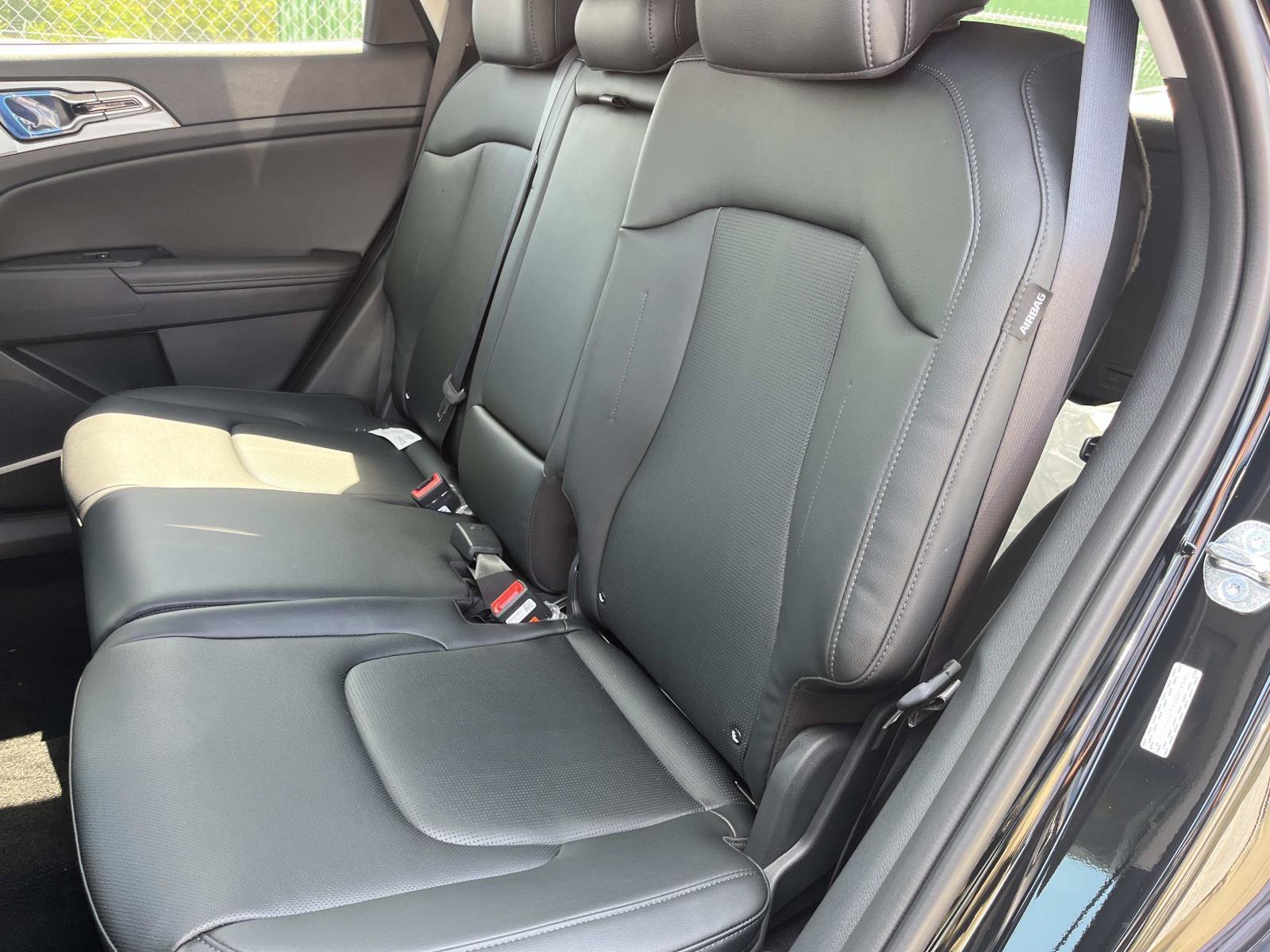 New 2027 Ebony Black Kia EX image 21