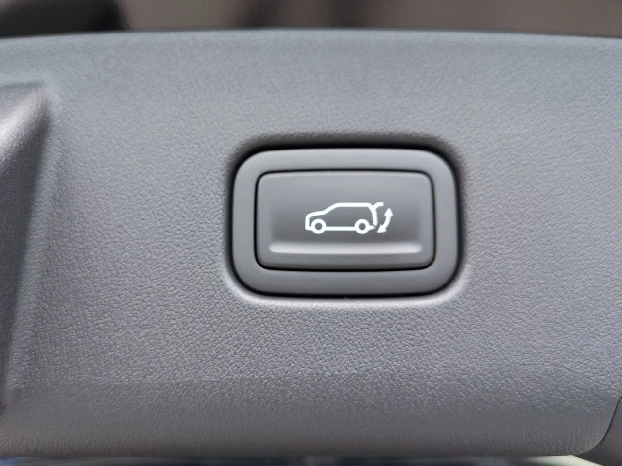 New 2027 Aurora Black Pearl Kia EX image 15