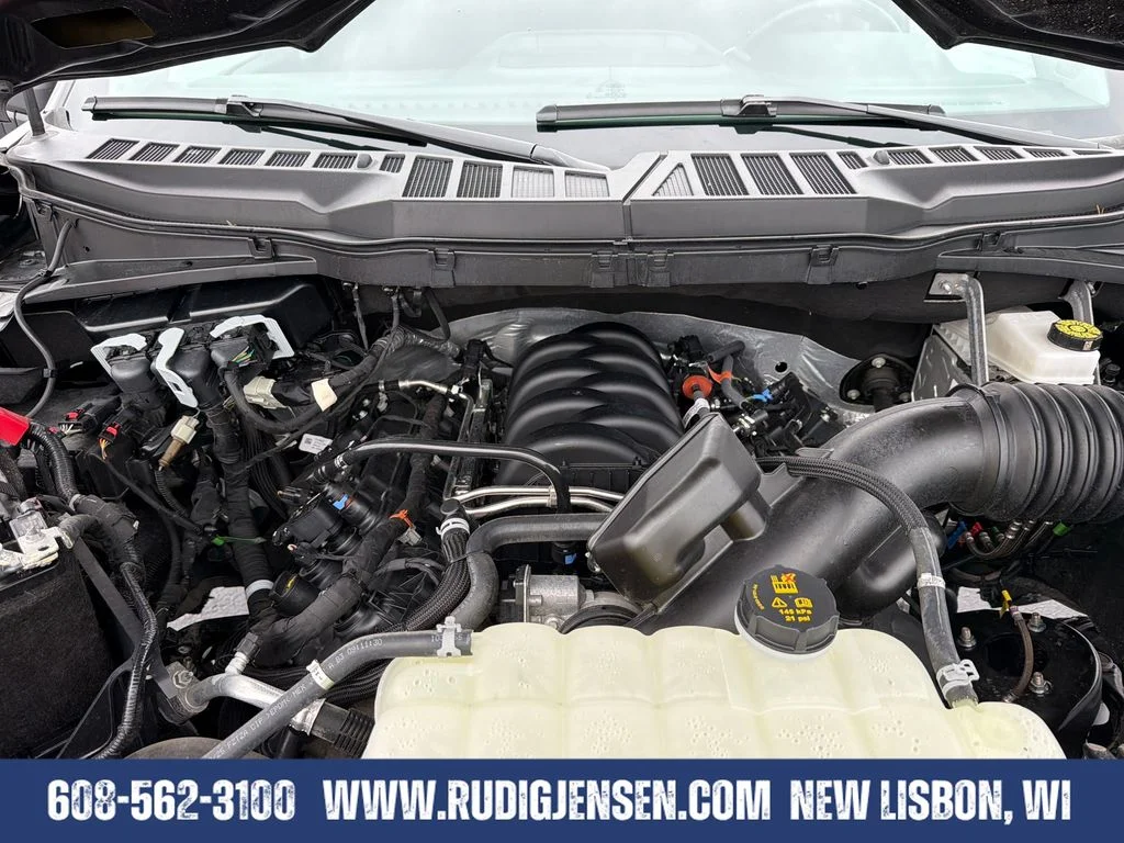 Used 2025 Gray Ford XLT image 20