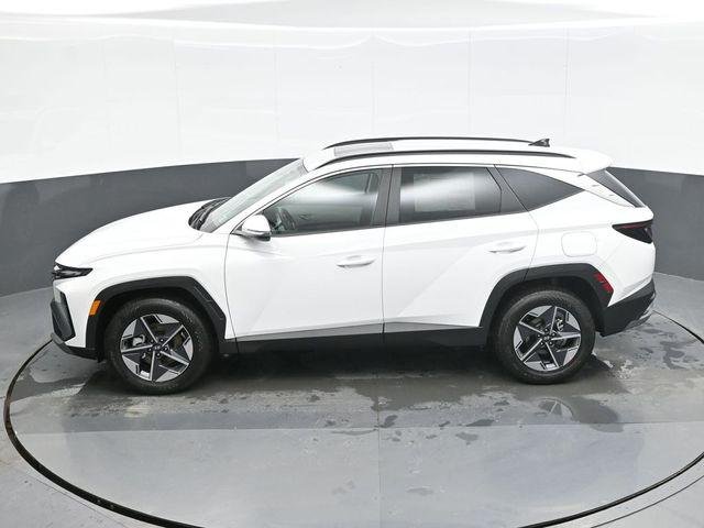 New 2026 White Hyundai SEL Premium AWD image 12