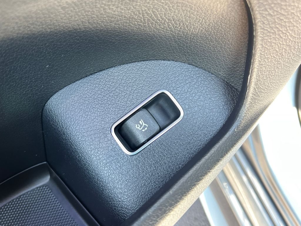 New 2026 Selenite Grey Metallic Mercedes-Benz GLE450 image 13