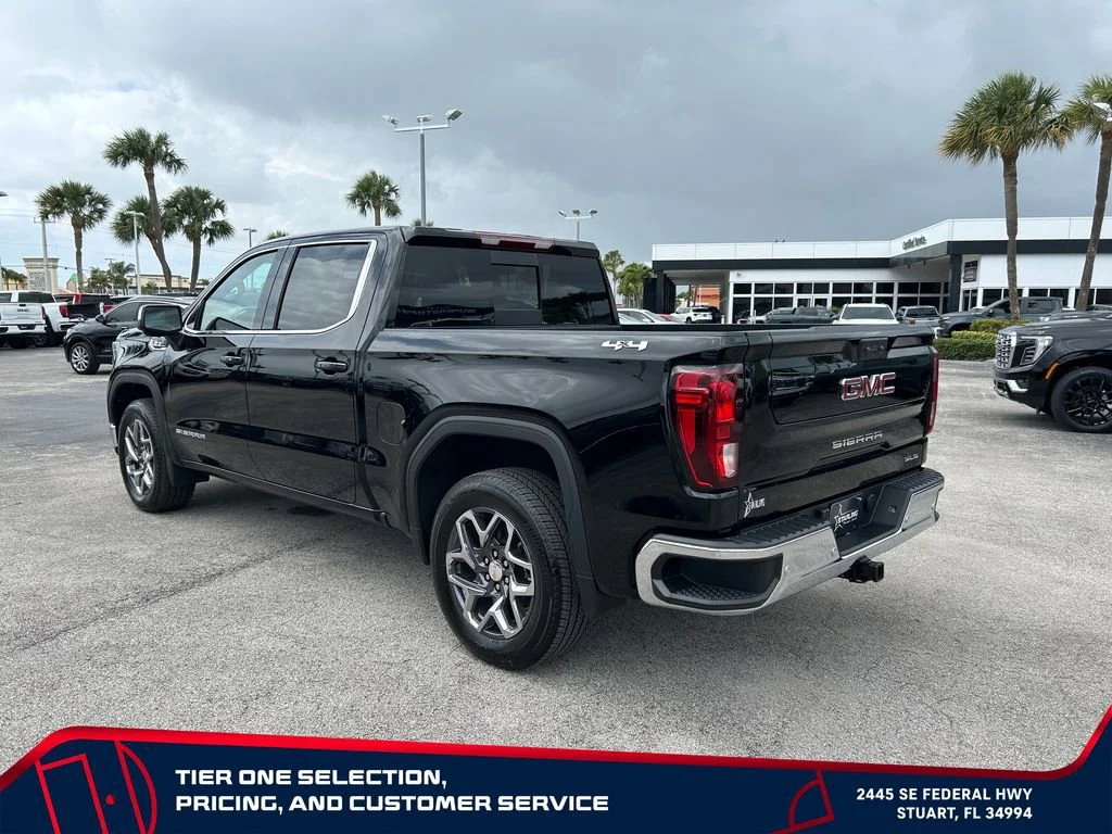 New 2026 Onyx Black GMC SLE image 5