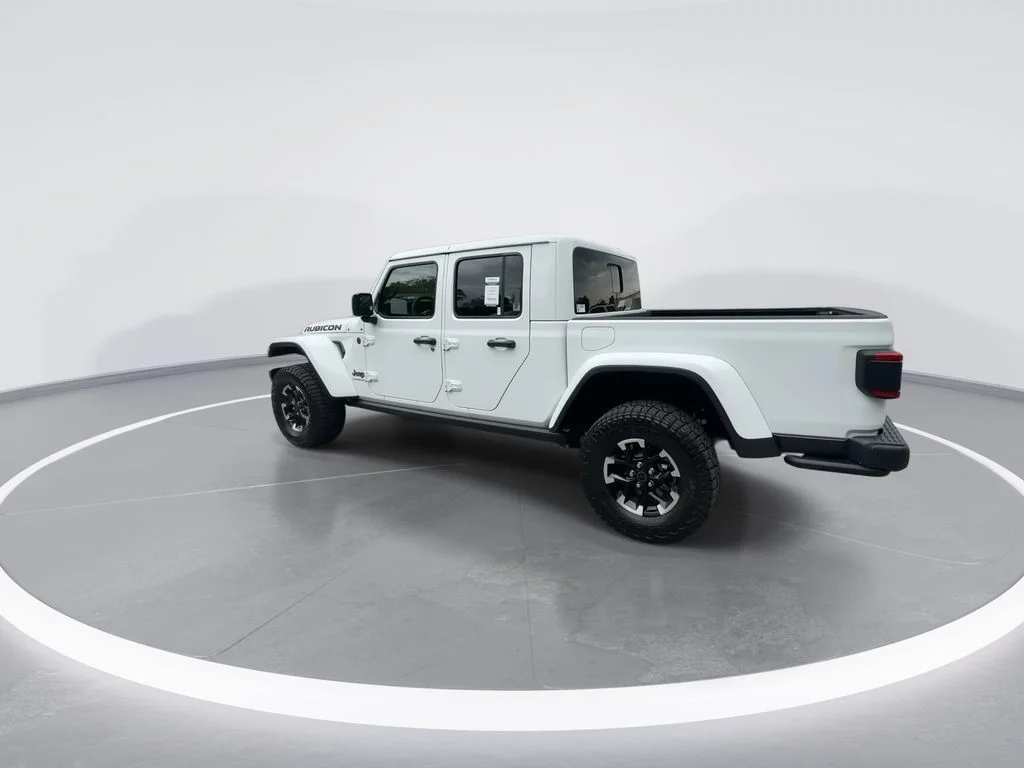 Used 2024 White Jeep Rubicon image 6