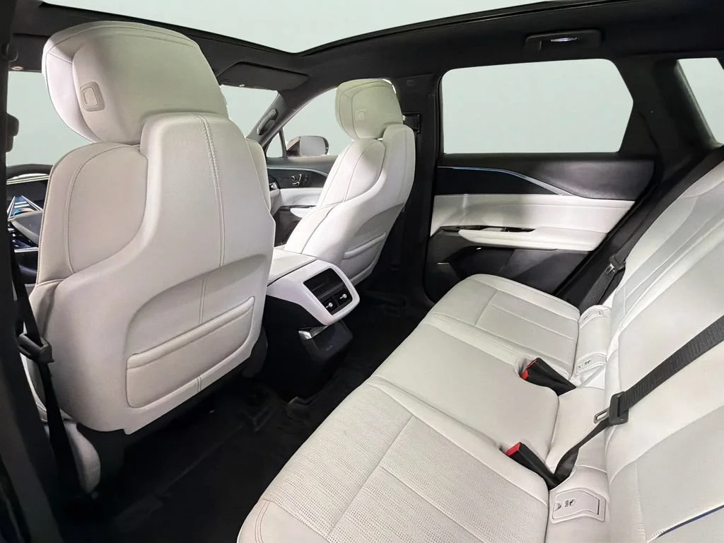 2024 Cadillac LYRIQ Sport 1 - Photo 30