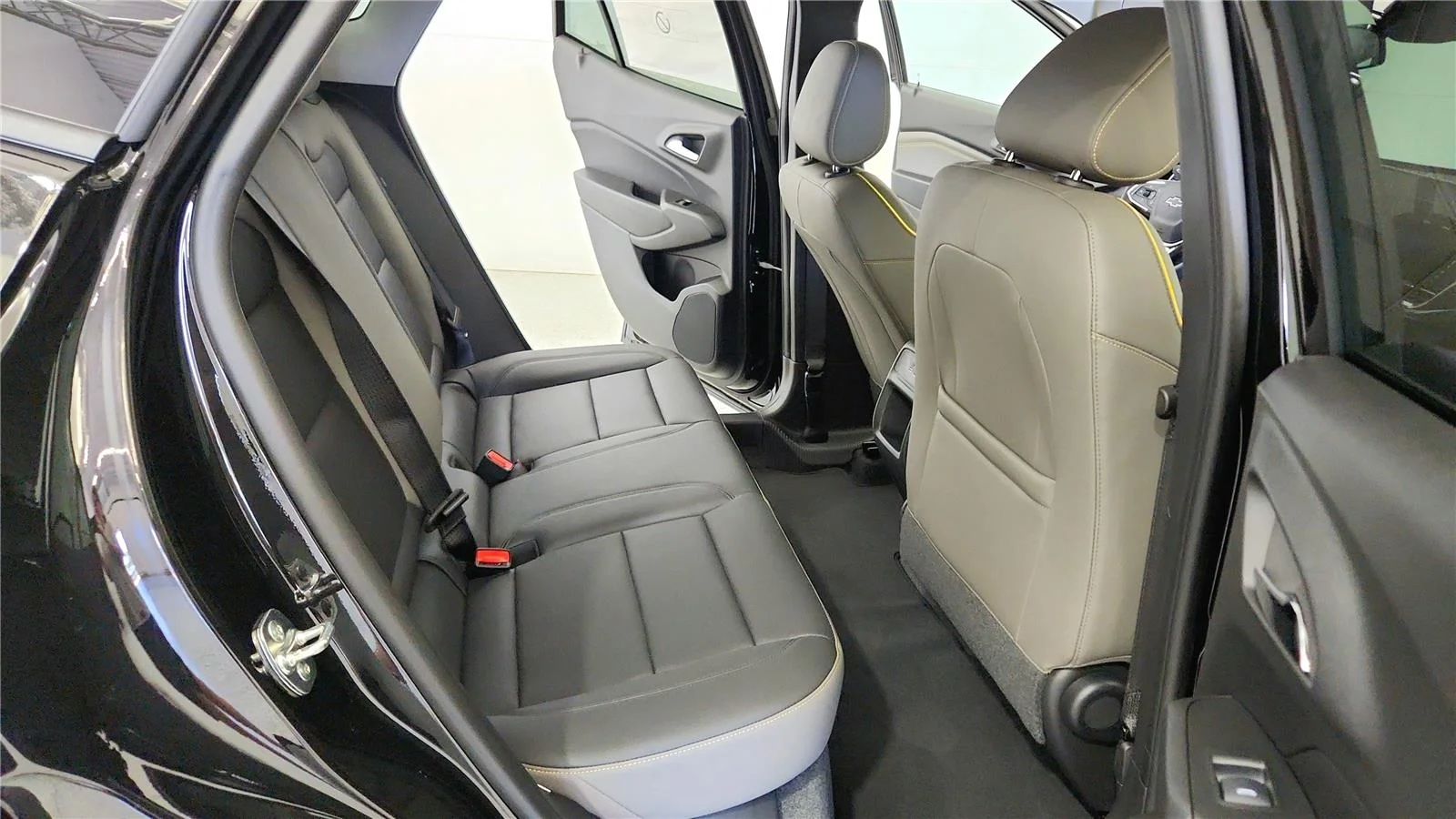 2026 Chevrolet Trax Activ - Photo 37