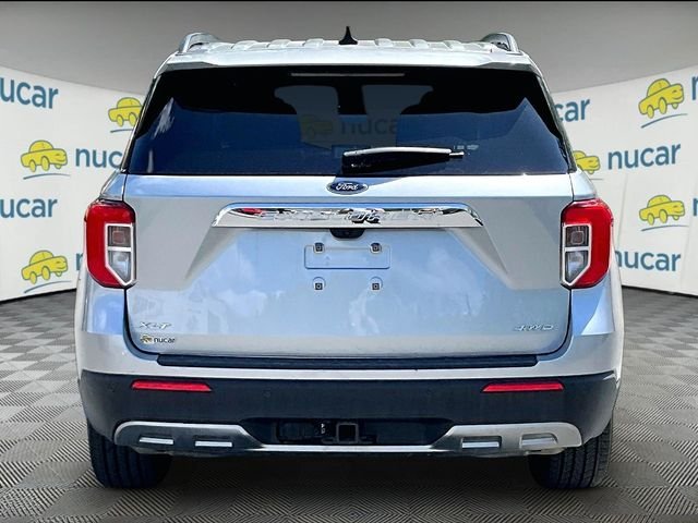 Used 2024 Silver Ford XLT image 4