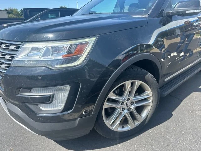 Used 2017 Ford Explorer Limited with VIN 1FM5K8F80HGC15856 for sale in Marshall, MI