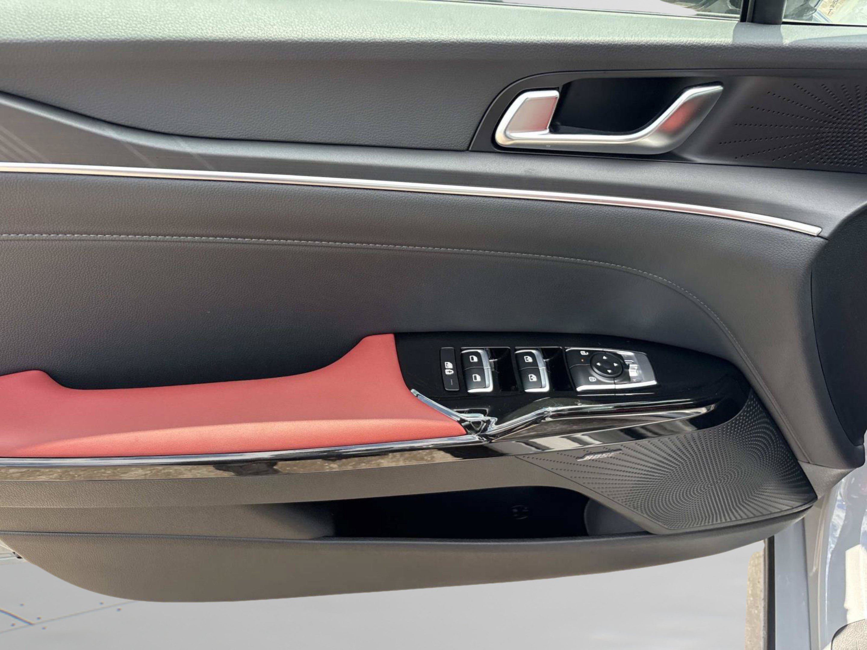 New 2026 Wolf Gray Kia GT-Line AWD image 19