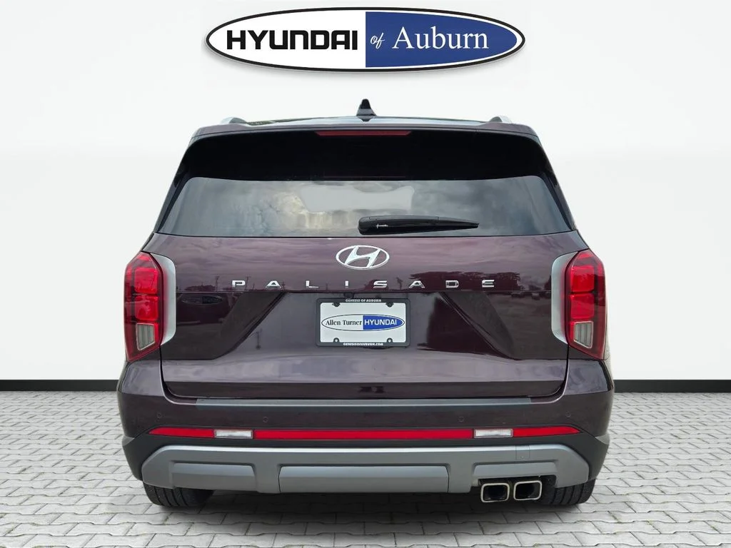 Used 2024 Red Hyundai SEL image 6