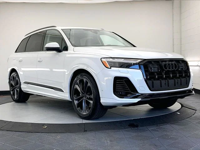 2026 Audi Q7 55 Premium Plus