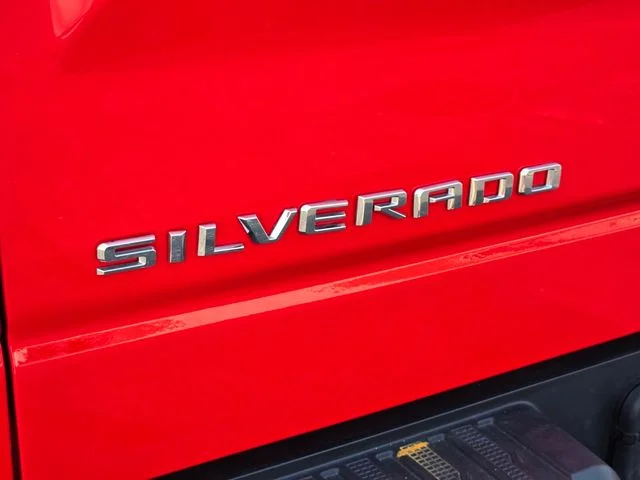 Used 2025 Red Chevrolet LT image 17