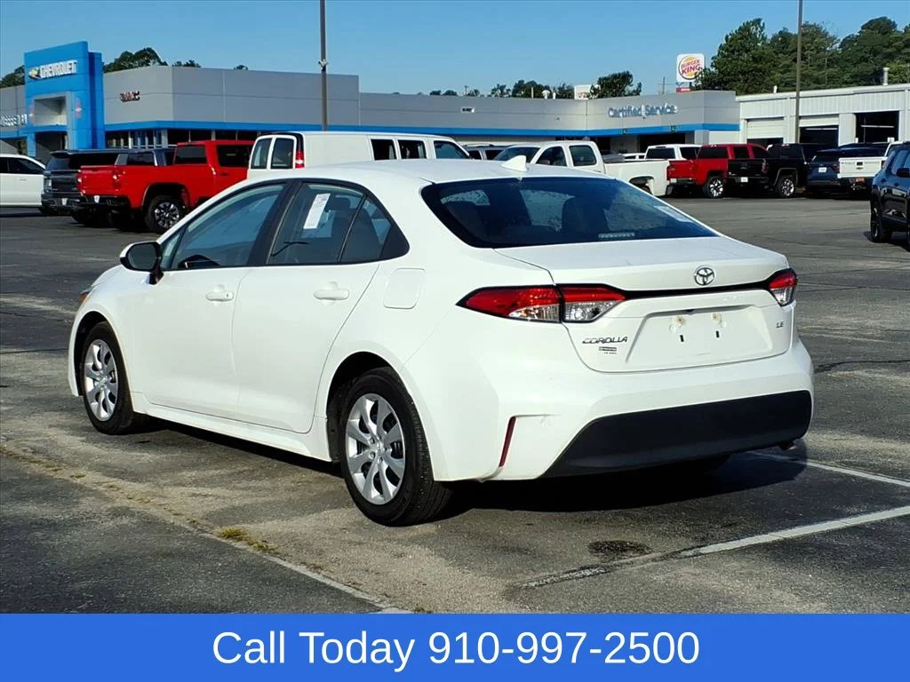 Used 2025 White Toyota LE image 4