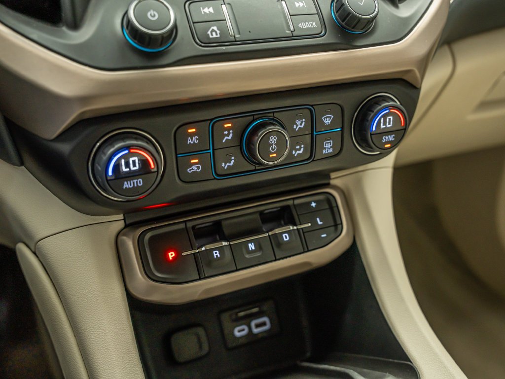 Used 2023 Sterling Metallic GMC Denali image 26