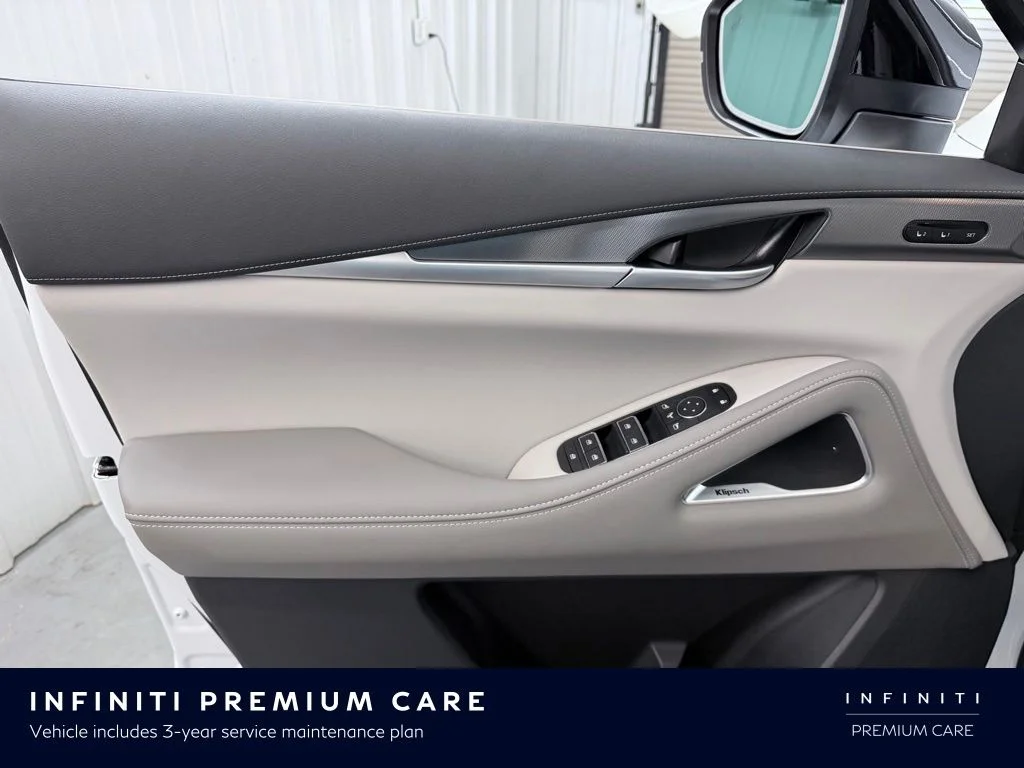 New 2026 RADIANT WHITE INFINITI Luxe FWD image 12