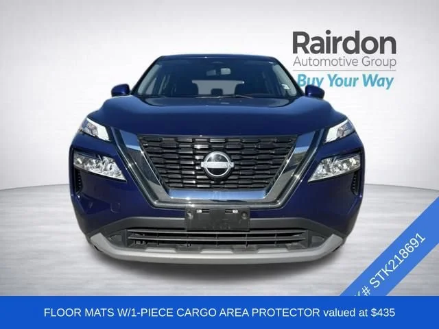 Used 2023 Caspian Blue Metallic Nissan SV image 2