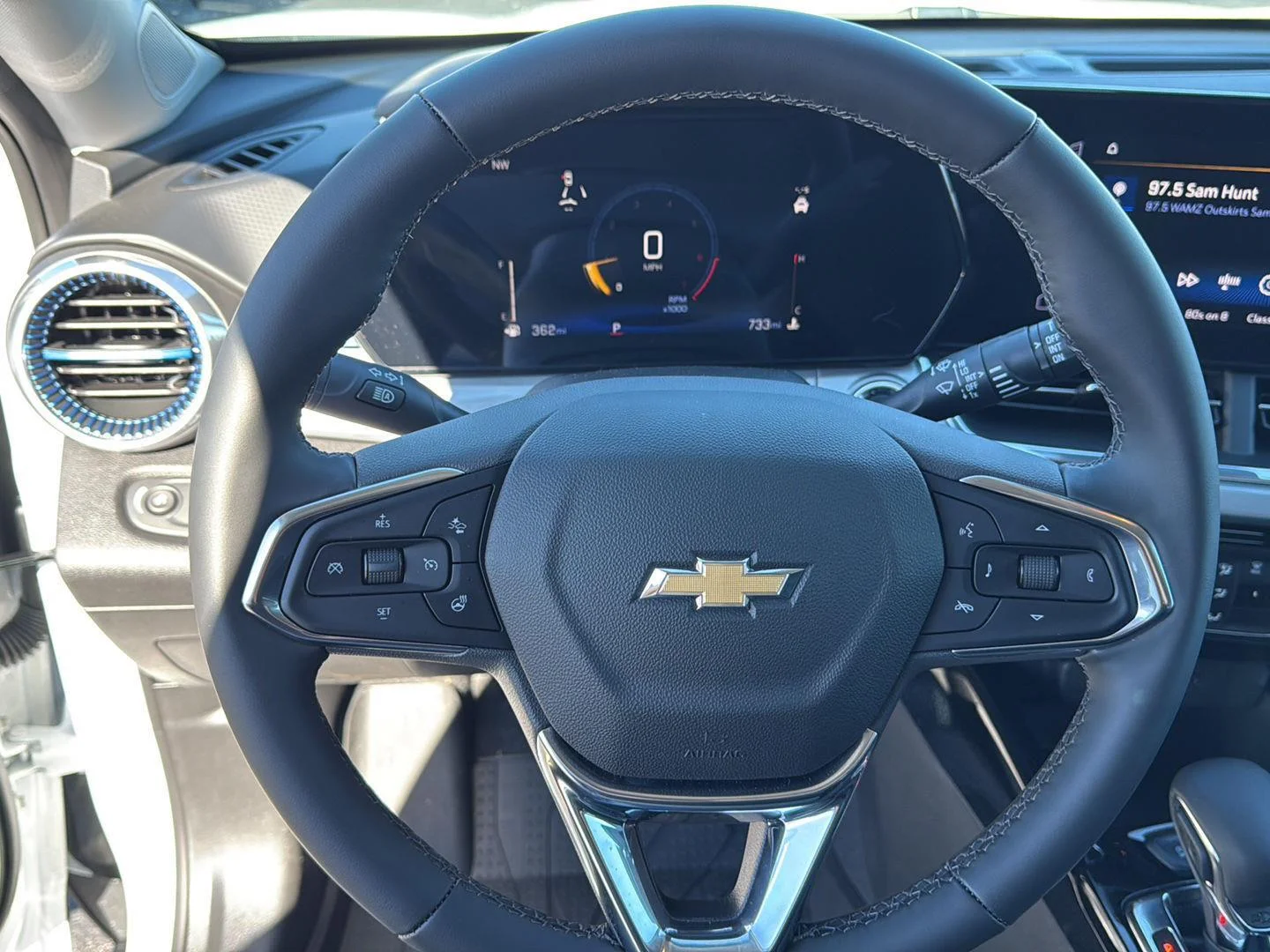 2026 Chevrolet Trax LT - Photo 13