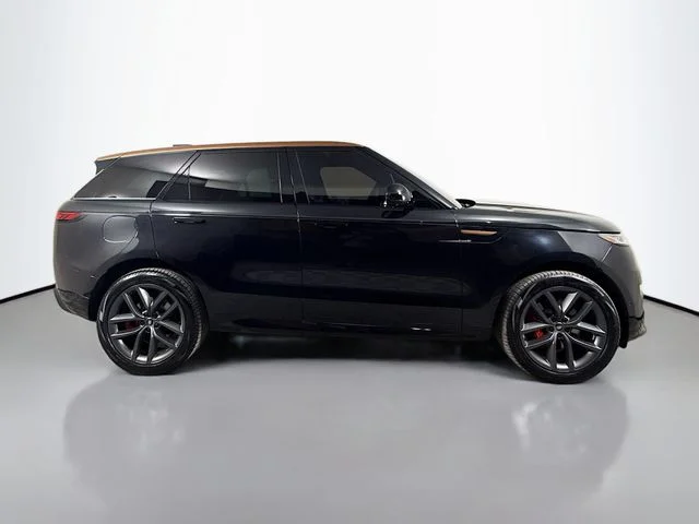 Certified Used 2024 Black Land Rover Dynamic SE image 4