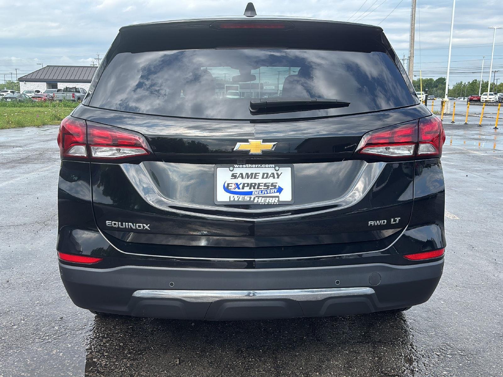 Used 2024 Mosaic Black Metallic Chevrolet LT image 9