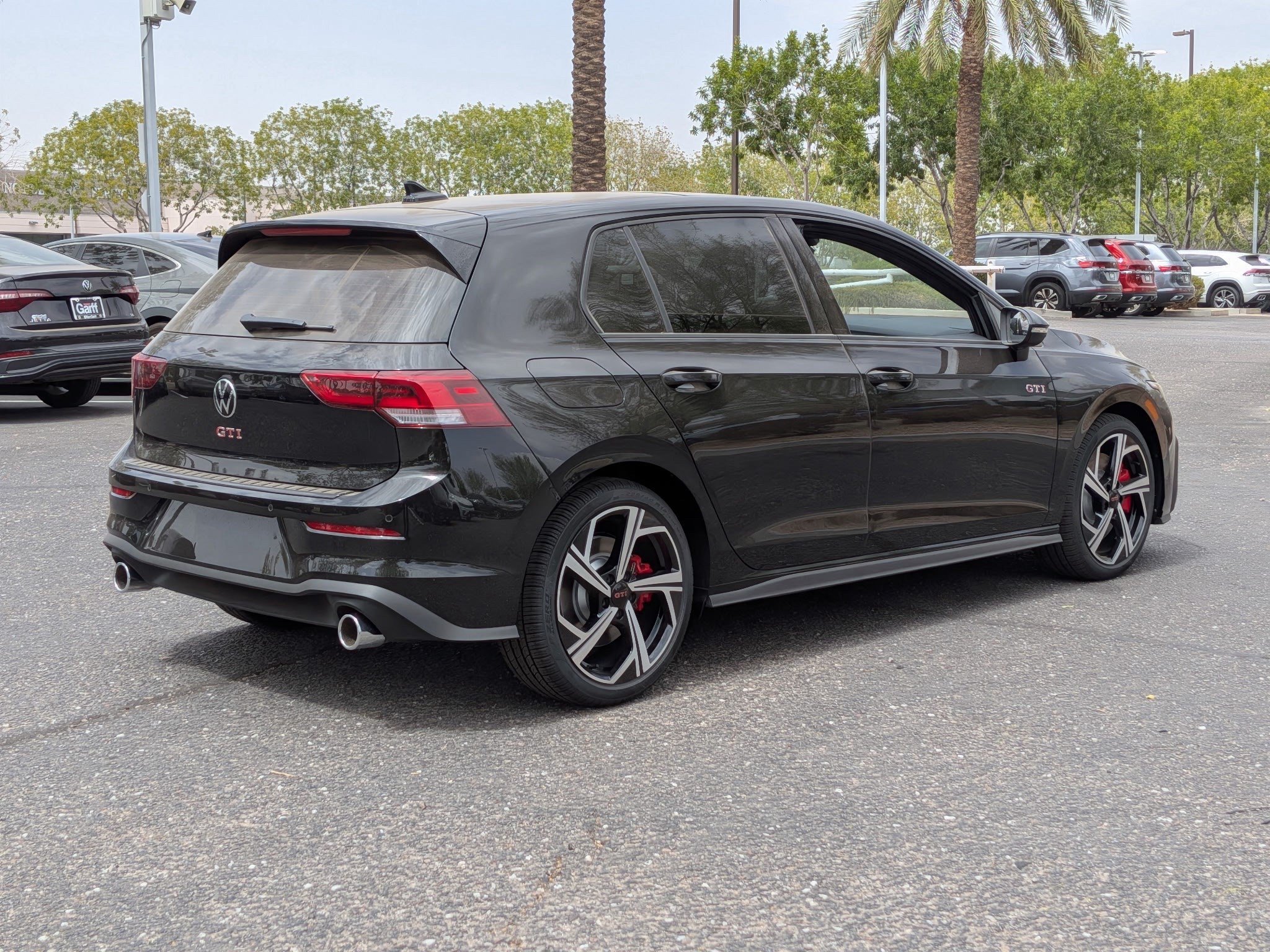 New 2026 Mythos Black Metallic Volkswagen SE image 3