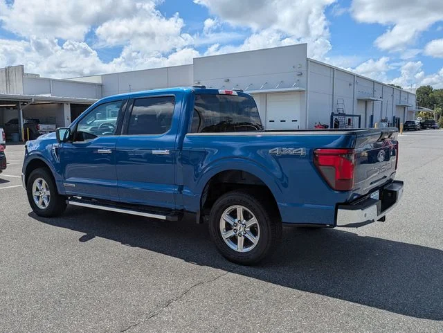 Used 2024 Blue Metallic Ford XLT image 5