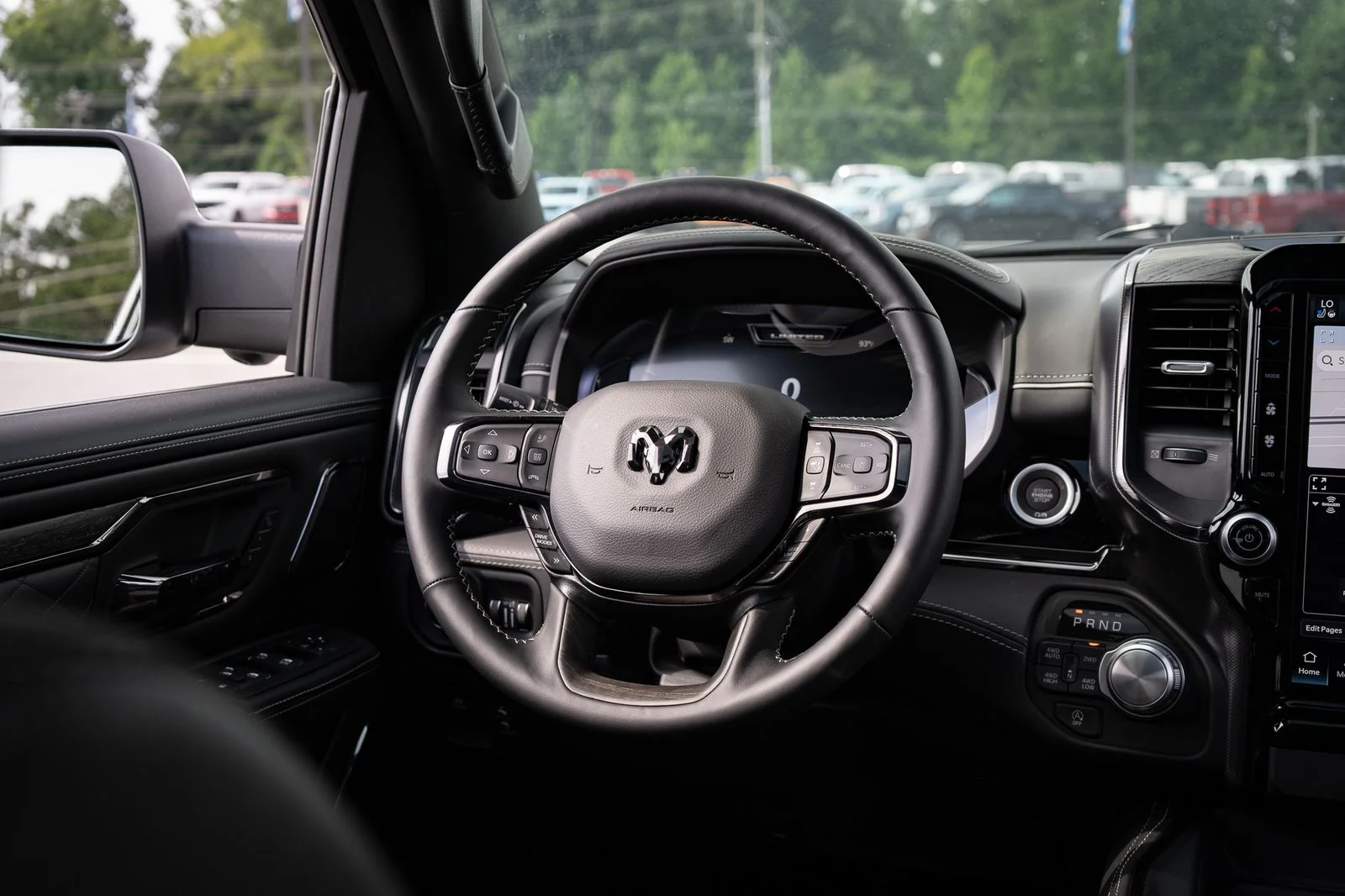 2026 RAM 1500 Limited - Photo 39