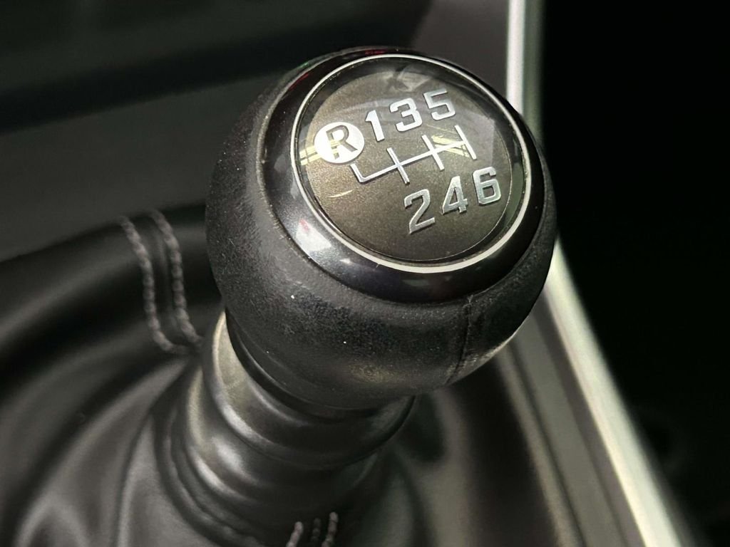 Used 2023  Toyota Base image 22