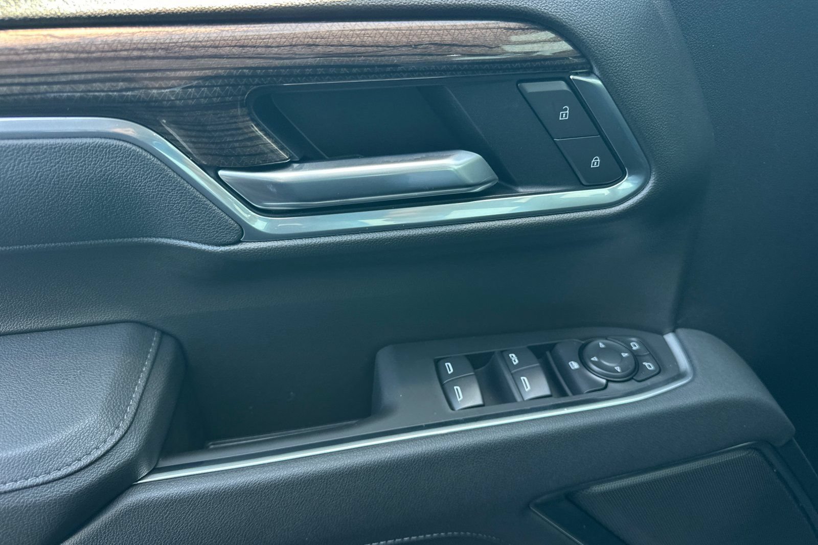 2026 Chevrolet Silverado 1500 LT - Photo 11