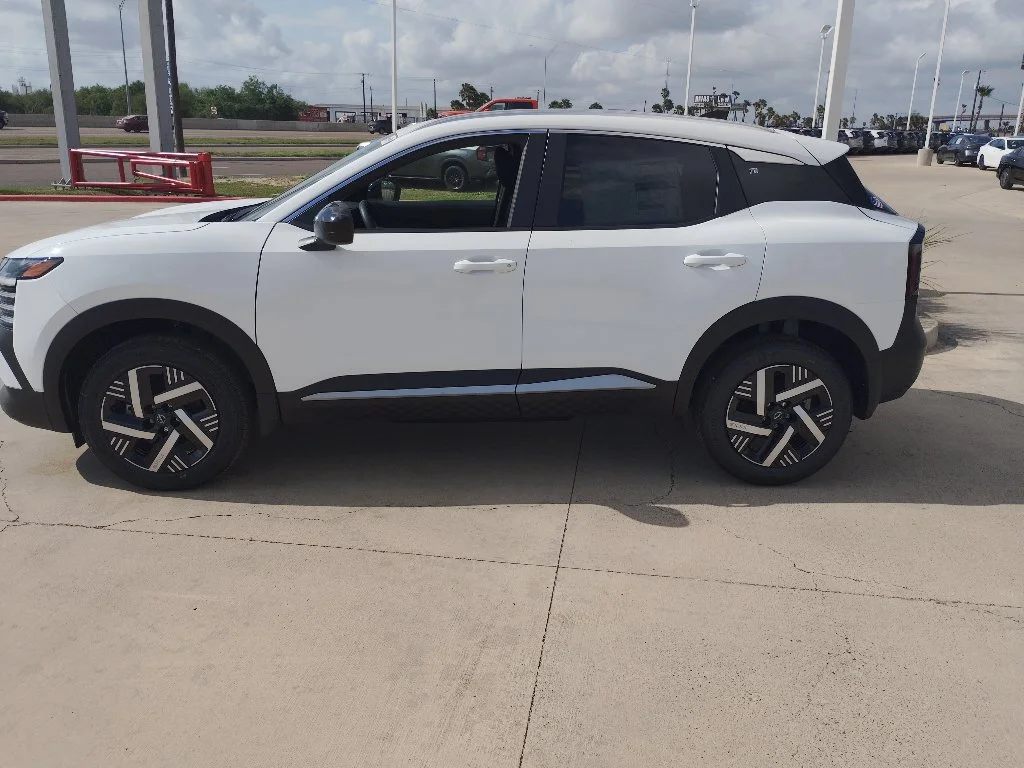 Used 2026 White Nissan SV image 3