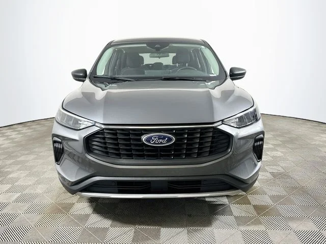 Used 2023 Gray Ford Active image 8
