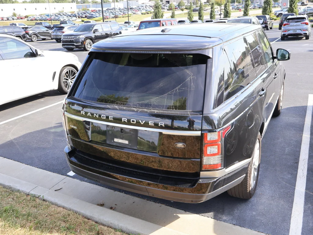 Used 2013  Land Rover HSE image 10
