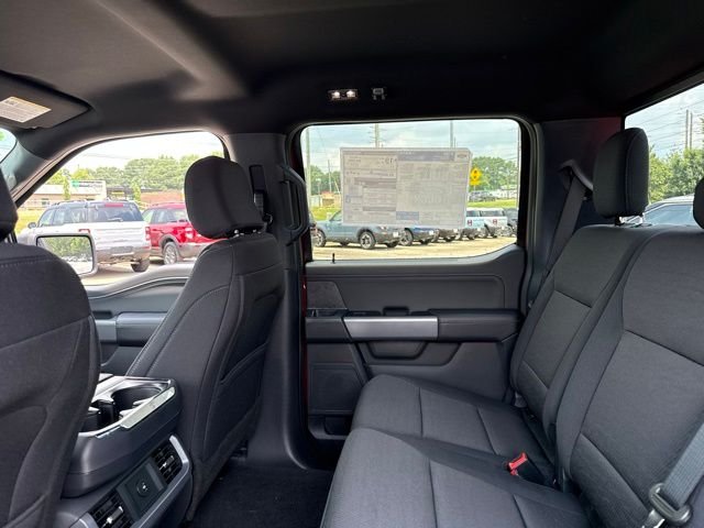 New 2026 Ruby Red Metallic Tinted Clearcoat Ford XLT image 19